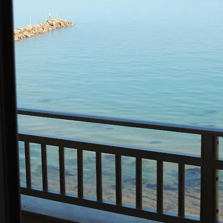 Paguro Beach Hotel Hotel